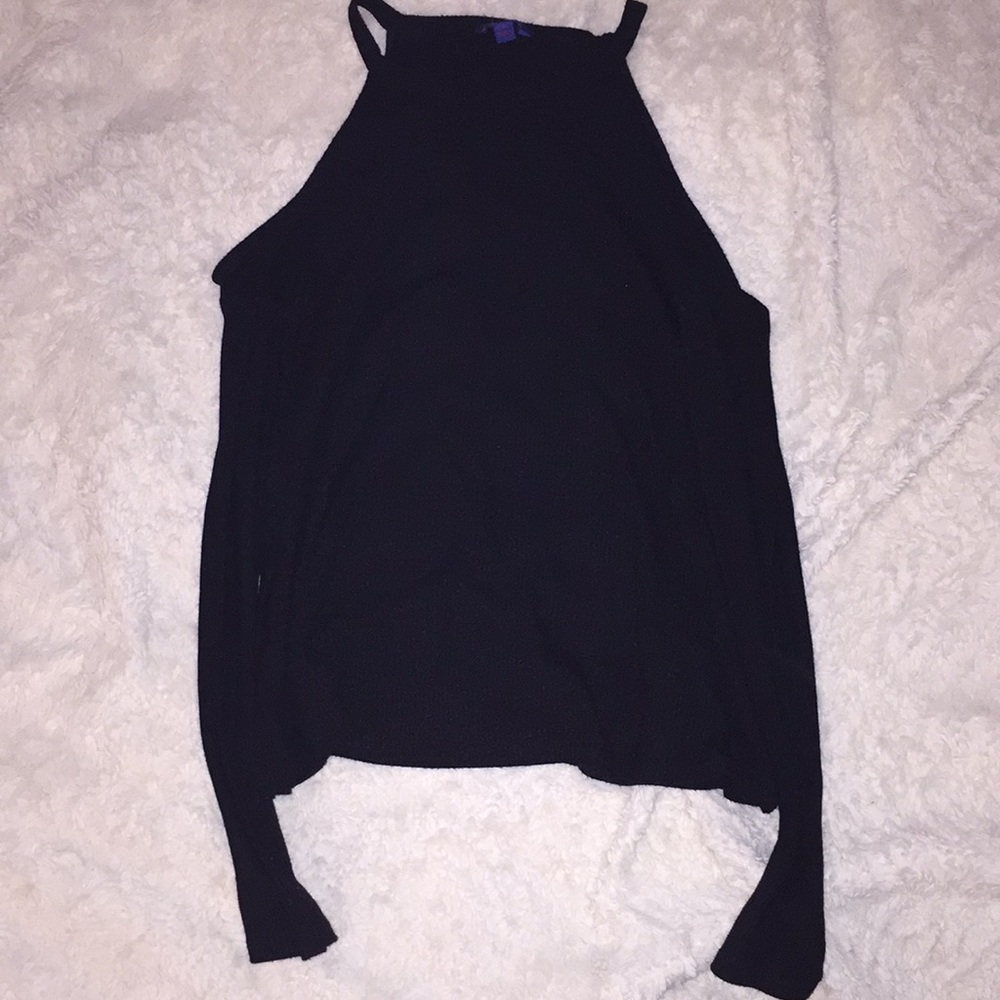 Black off the shoulder long sleeve top 🖤